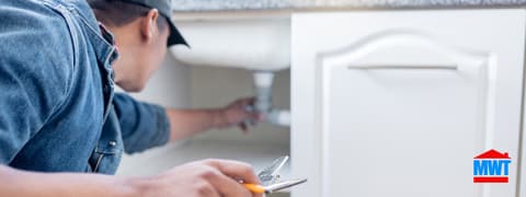 Specialty Handyman Services | Man With Tools